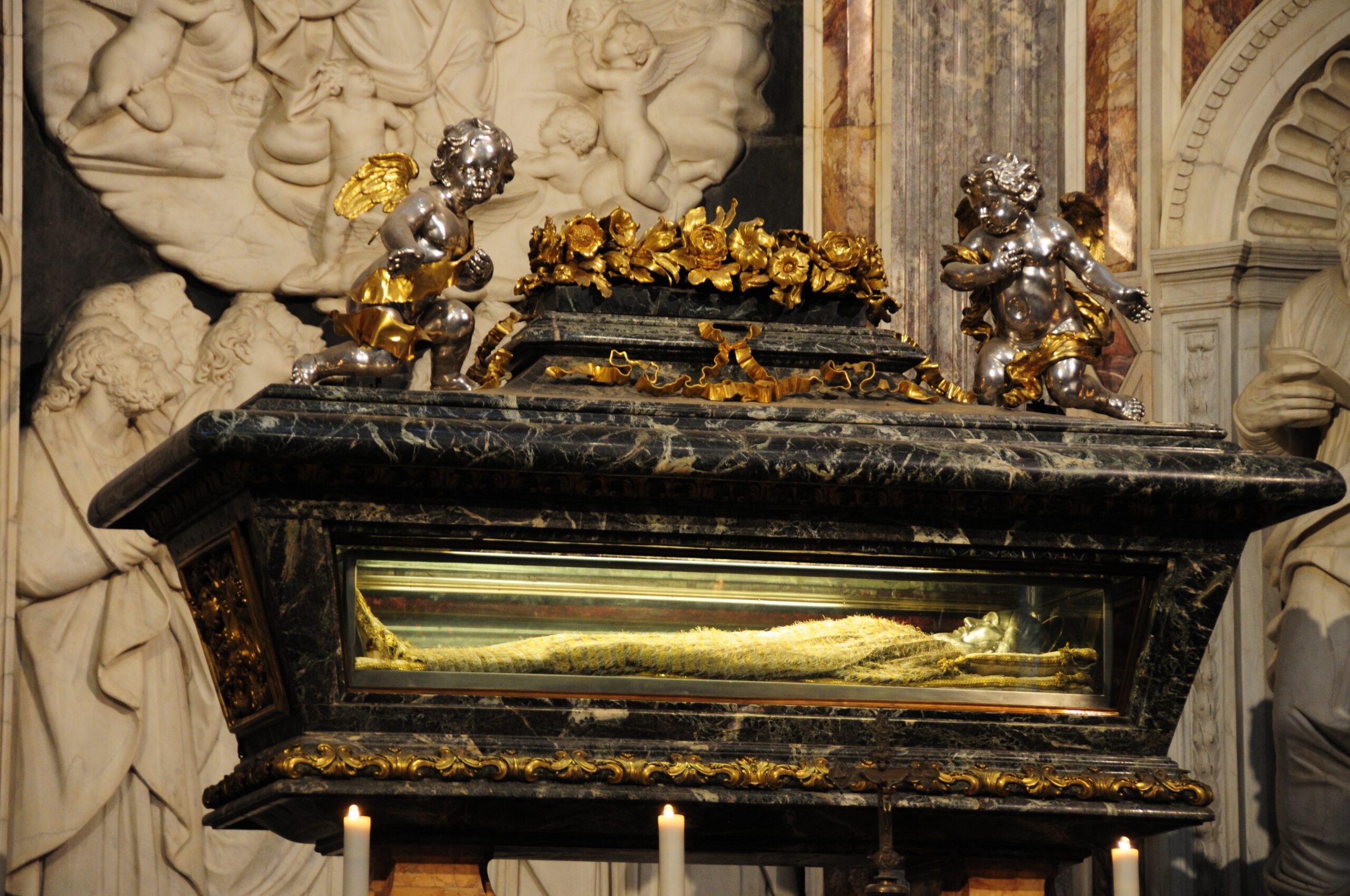 Saint Rainier de Pise : il n'a rien à envier aux superhéros - Huillam ...